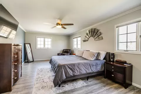 Bedroom - 8001 William Dr, Willowbrook, IL 60527 photo 1 of 8