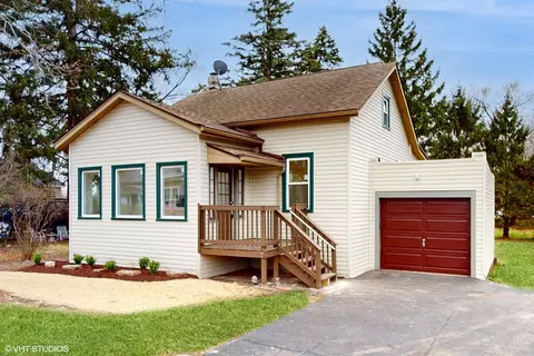 1349 Dolo Rosa Vis, Crystal Lake, IL 60014