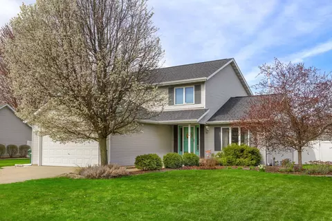 24436 S Edwin Dr, Channahon, IL 60410