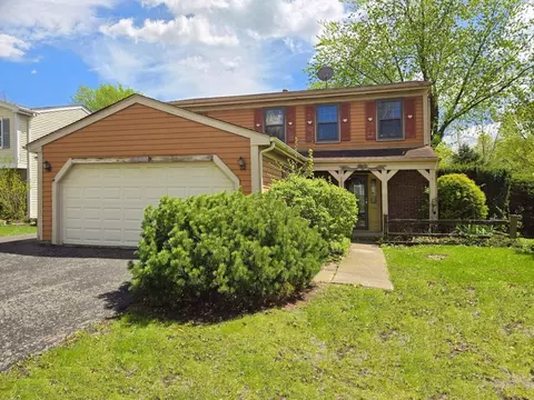 885 Edenwood Dr, Roselle, IL 60172