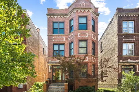 2335 W Iowa St #2R, Chicago, IL 60622