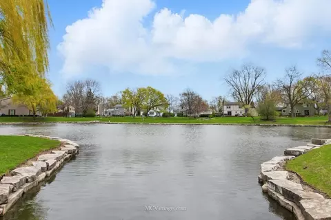 View/Area - 1653 Valley Forge Ct #B, Wheaton, IL 60189 photo 1 of 1