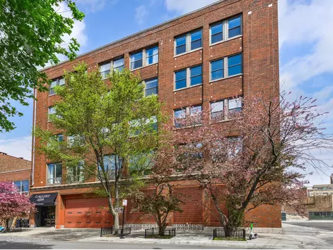 3323 N Paulina St #5F, Chicago, IL 60657