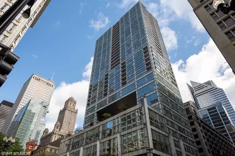 8 E Randolph St #1607, Chicago, IL 60601