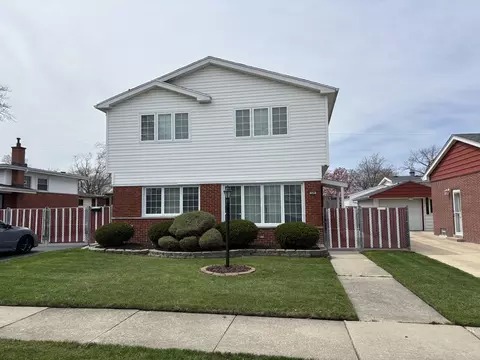 326 N Arquilla Dr, Chicago Heights, IL 60411