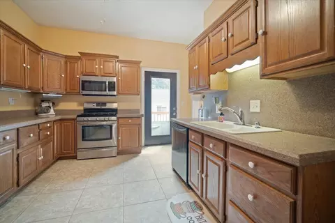 101 Elm St, Le Roy, IL 61752 photo 6