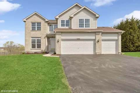 13410 W Hidden Springs Trl, Wadsworth, IL 60083