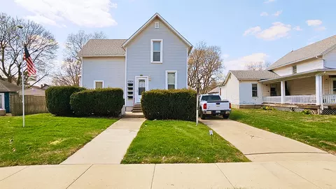 809 2nd Ave, Sterling, IL 61081