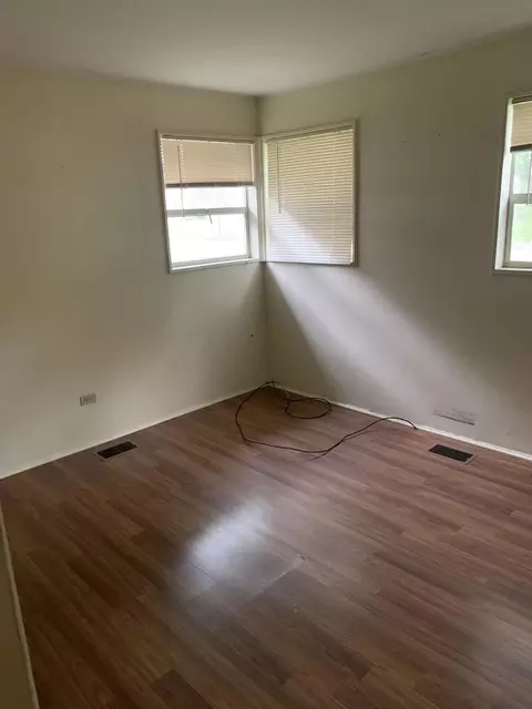 Bedroom - 2107 Flicker Ln, Rolling Meadows, IL 60008 photo 1 of 2