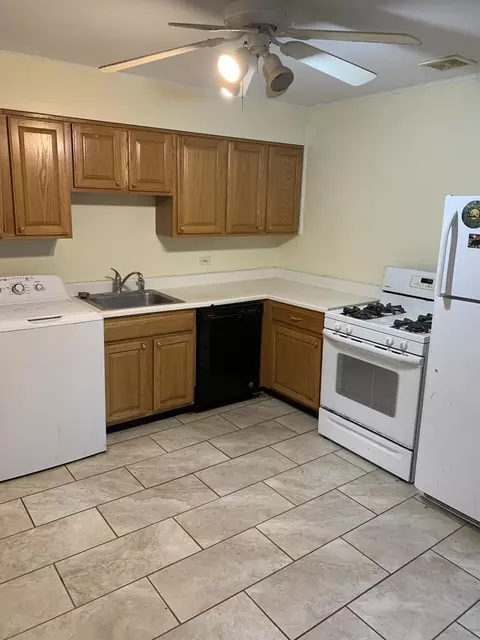 Kitchen - 2107 Flicker Ln, Rolling Meadows, IL 60008 photo 1 of 1