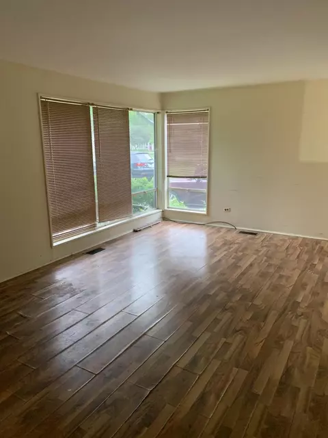 Living - 2107 Flicker Ln, Rolling Meadows, IL 60008 photo 1 of 2