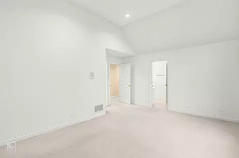 8970 Enclave Dr, Burr Ridge, IL 60527 photo 35