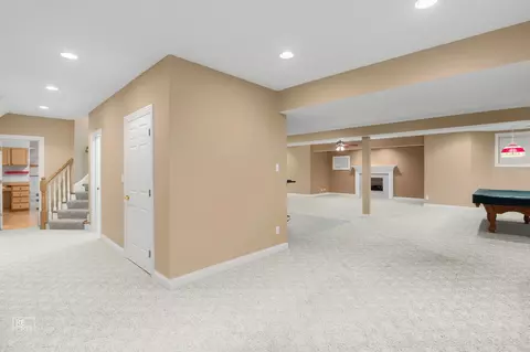 8970 Enclave Dr, Burr Ridge, IL 60527 photo 40