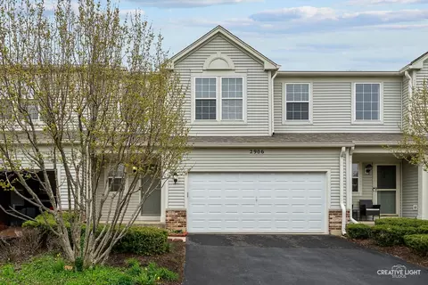 2906 Peachtree Cir #2906, Aurora, IL 60502