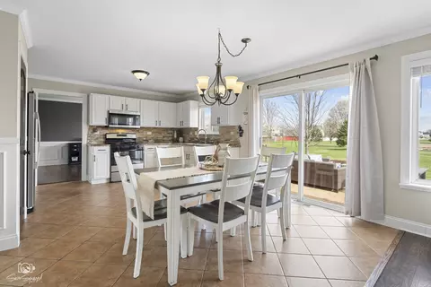 3002 Harborside Ct, Plainfield, IL 60586 photo 2
