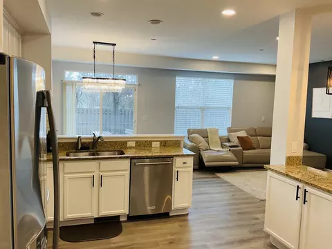 Kitchen - 2425 Birch St, Des Plaines, IL 60018 photo 2 of 5