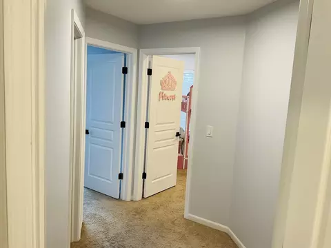 Entry Way - 2425 Birch St, Des Plaines, IL 60018 photo 7 of 7