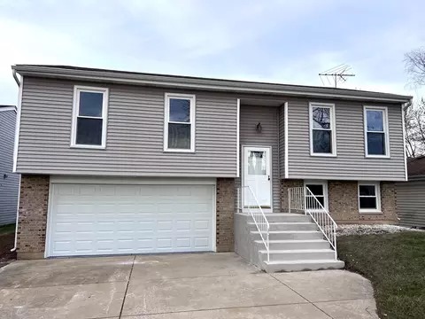 1170 Singleton Dr, Roselle, IL 60172 photo 6