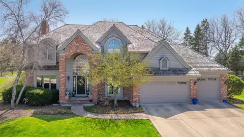2987 Norwalk Ct, Aurora, IL 60502