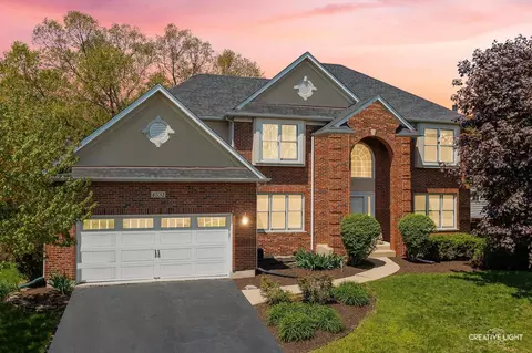 4531 Barr Creek Ln, Naperville, IL 60564