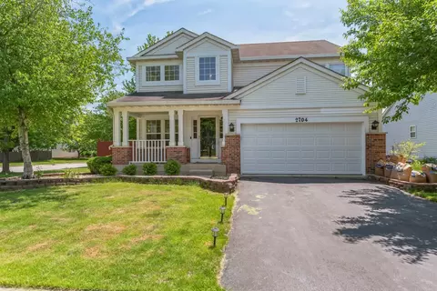 2704 Flagstone Cir, Naperville, IL 60564