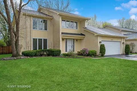 455 Newtown Dr, Buffalo Grove, IL 60089