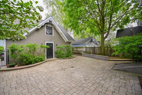 617 N West St, Wheaton, IL 60187 photo 31