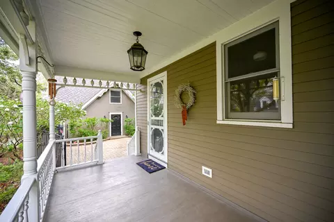 617 N West St, Wheaton, IL 60187 photo 28