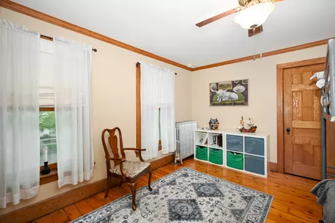 617 N West St, Wheaton, IL 60187 photo 23