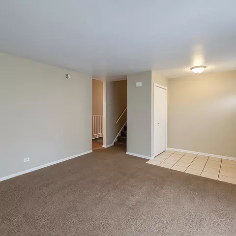 5660 Dover Rd, Oak Forest, IL 60452 photo 3