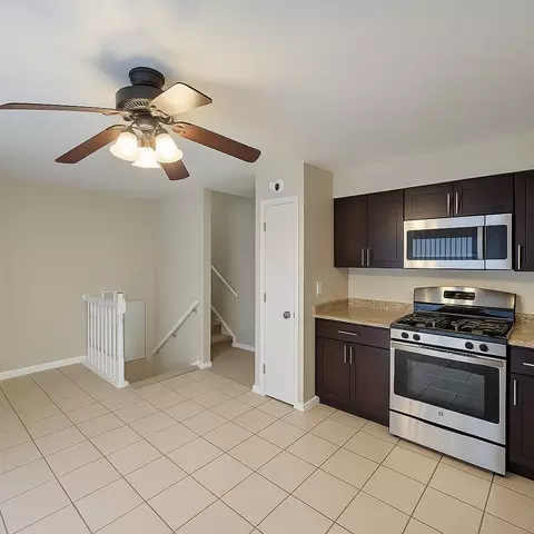 5660 Dover Rd, Oak Forest, IL 60452 photo 7