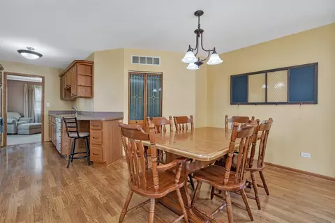 Dining - 1713 Innercircle Dr, Crest Hill, IL 60403 photo 1 of 2
