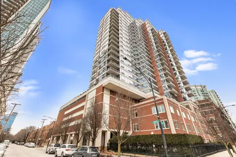 1600 S Prairie Ave #803, Chicago, IL 60616