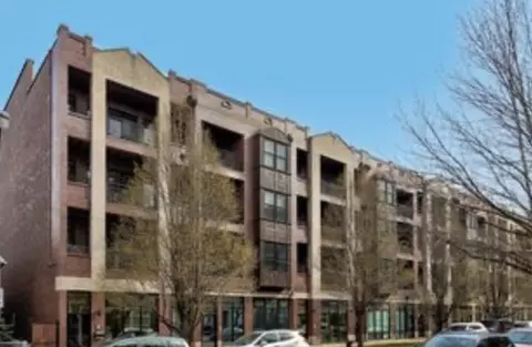 2130 W Rice St #4, Chicago, IL 60622