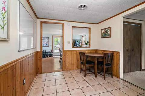 Entry Way - 4618 W Hilltop Dr, Kankakee, IL 60901 photo 1 of 1