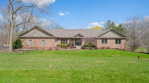 7676 Forest Way, Roscoe, IL 61073 photo 2