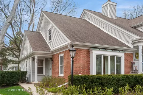 627 Thistle Ln, Prospect Heights, IL 60070