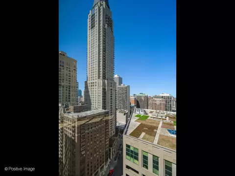 57 E Delaware Pl #2005, Chicago, IL 60611 photo 6