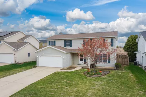 1314 Shannon Dr, Normal, IL 61761 photo 2