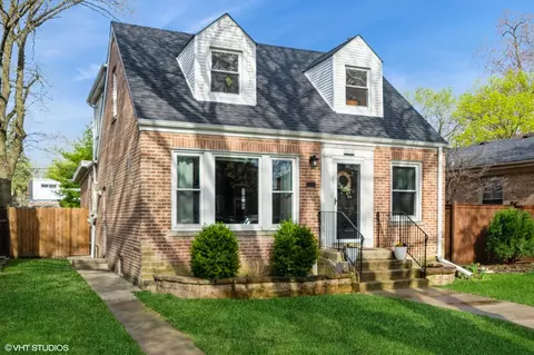 5458 N Lamon Ave, Chicago, IL 60630