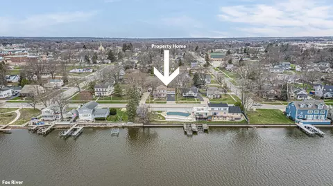 1507 N Riverside Dr, Mchenry, IL 60050 photo 3