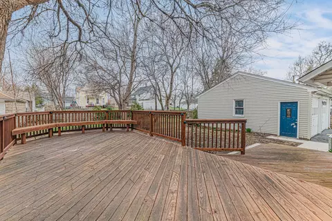 1507 N Riverside Dr, Mchenry, IL 60050 photo 25