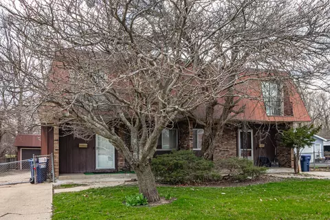 2408 Western Ave, Waukegan, IL 60085