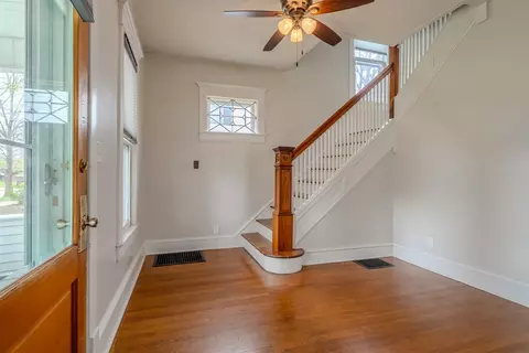 Entry Way - 1910 E Taylor St, Bloomington, IL 61701 photo 2 of 2