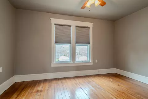 Bedroom - 1910 E Taylor St, Bloomington, IL 61701 photo 5 of 6