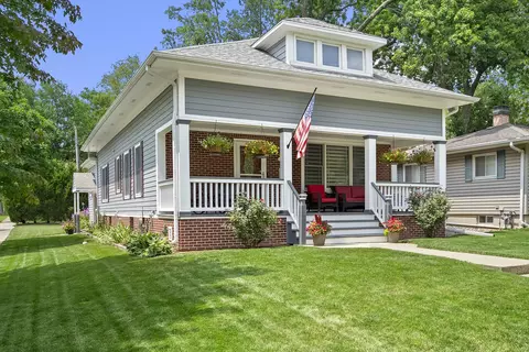 4636 Wilson Ave, Downers Grove, IL 60515