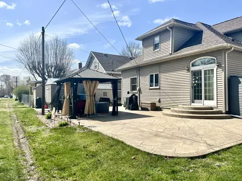 321 E 3rd St, Depue, IL 61322 photo 40