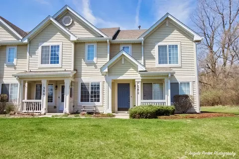 582 Blue Springs Dr, Fox Lake, IL 60020