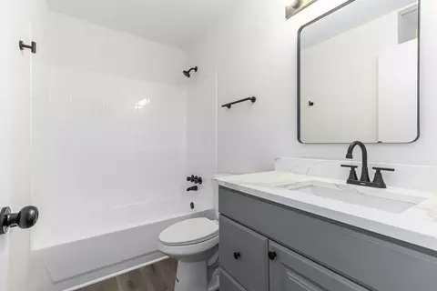 82 Paddock St, Montgomery, IL 60538 photo 12