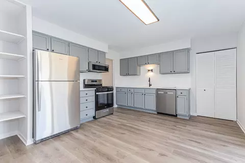 82 Paddock St, Montgomery, IL 60538 photo 5